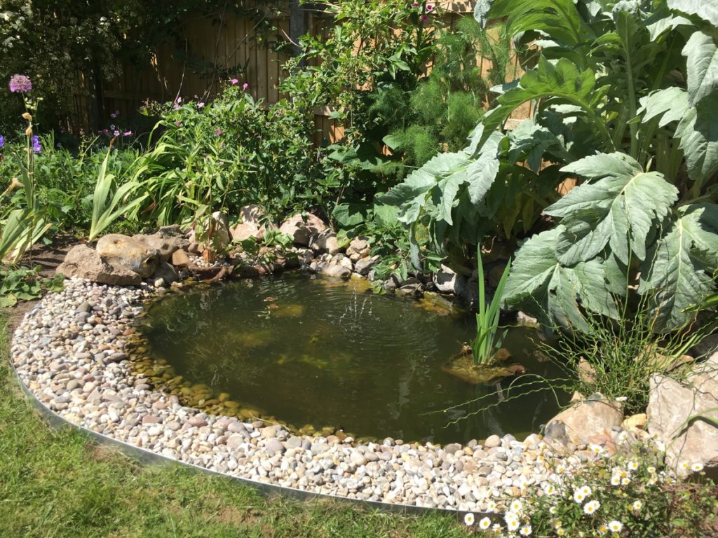 How To Build A Wildlife Pond Part 2, How To Make A Small Garden Pond Uk
